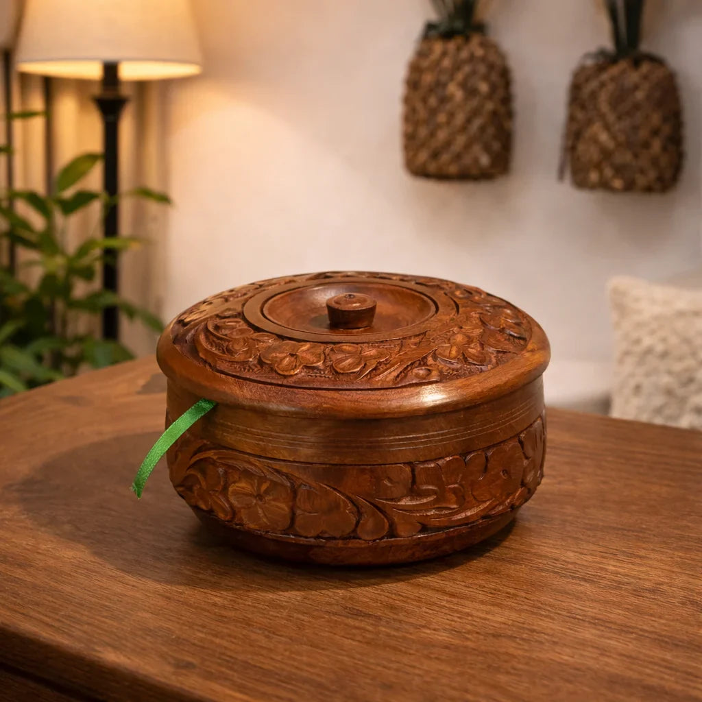 Sugar Pot with 6 Coasters